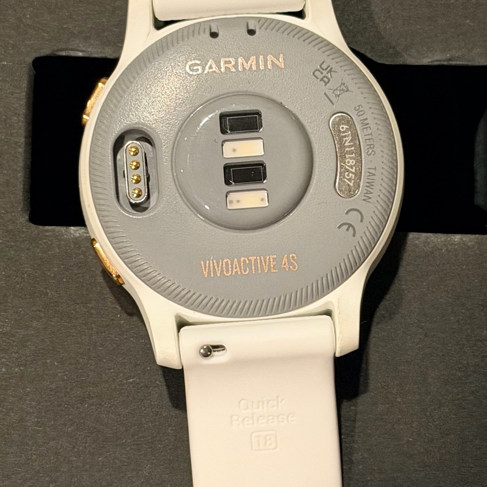 Garmin Smartwatch with White Band and Gold Bezel - Picture 7 of 7